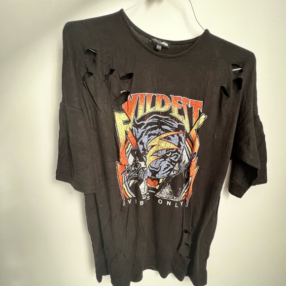 Graphic t-shirt - Picture 4 of 4